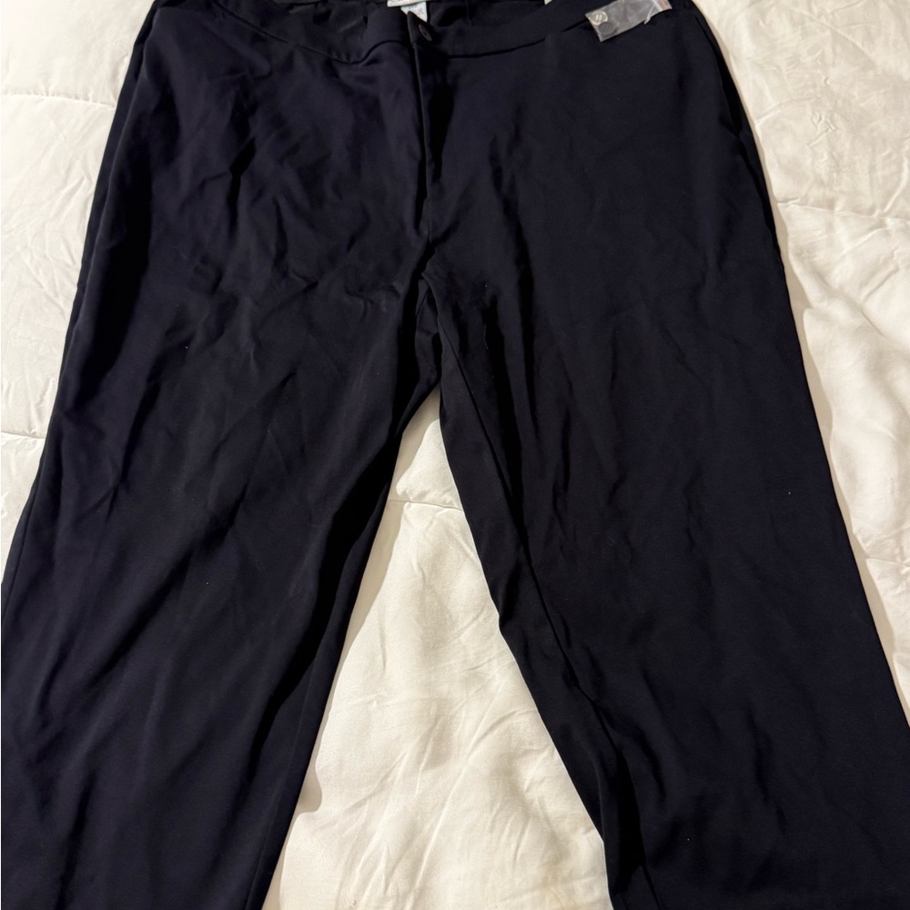 Catherines plus size Black Capri Pants NWT